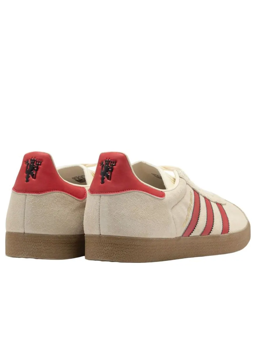 Кроссовки adidas Gazelle Terrace 'Manchester United' — изображение 4 из 4, бежевый