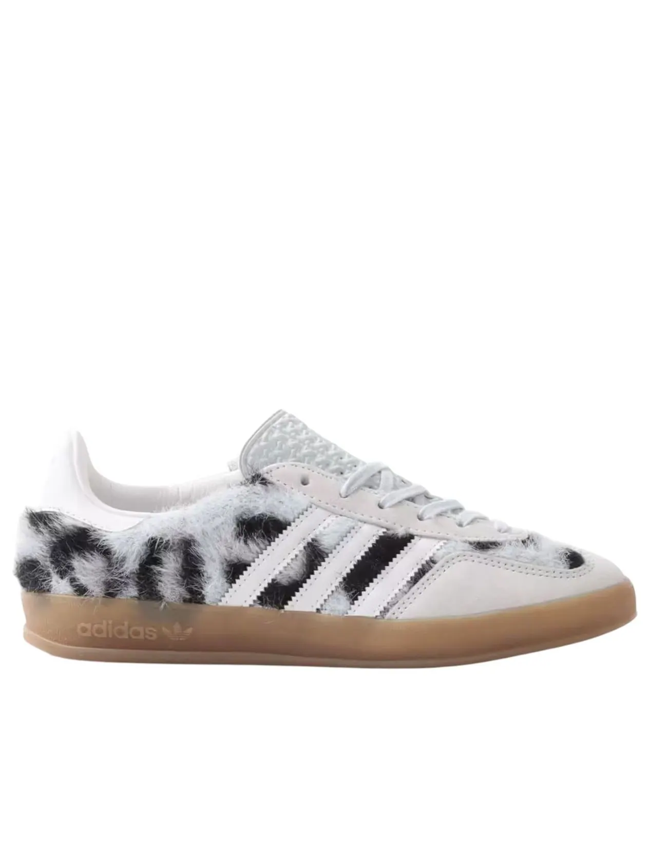 Кроссовки adidas x atmos Pink Gazelle Indoor 'Trinity Leopard Halo Blue' — изображение 2 из 7, синий