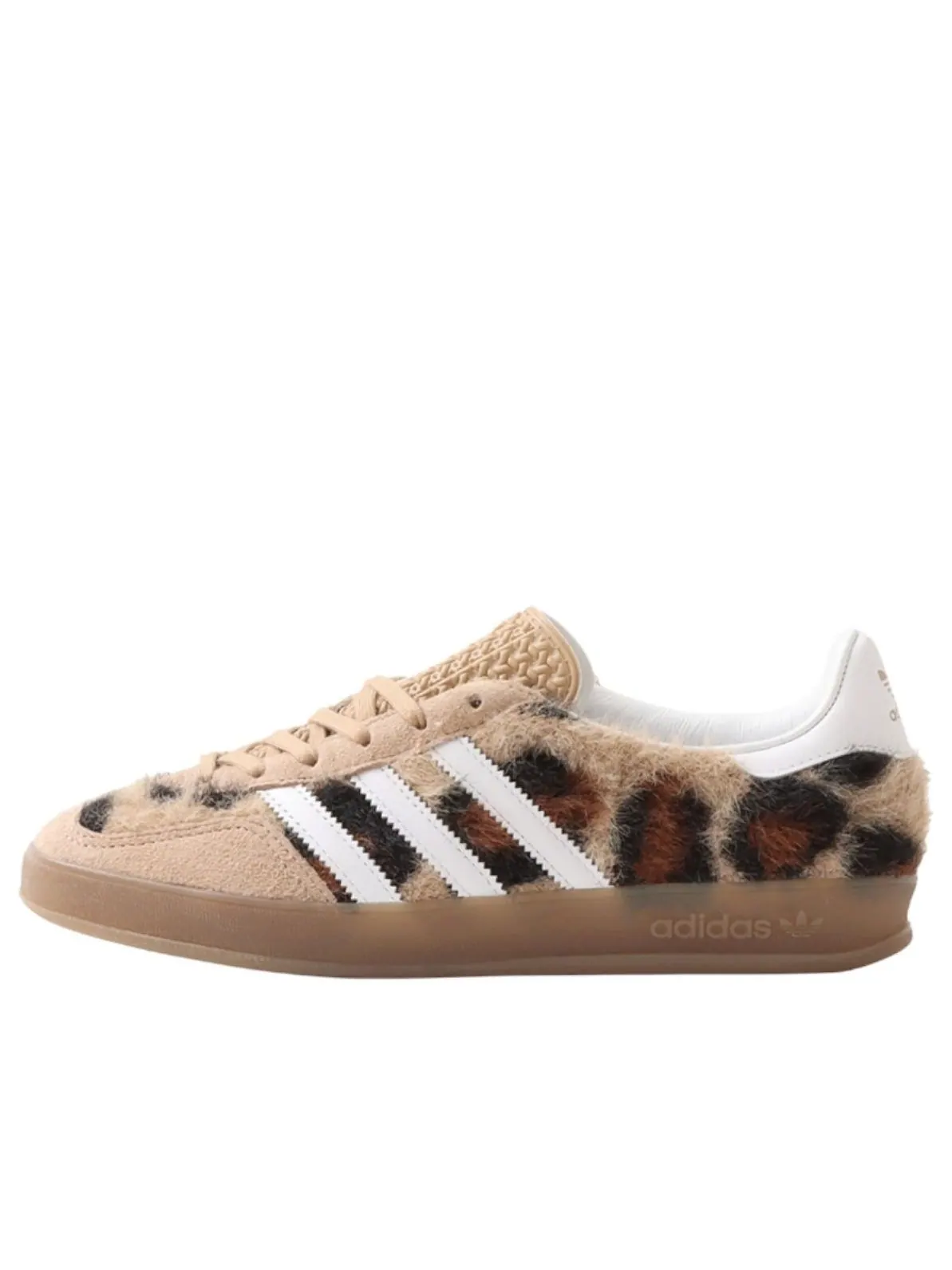 Кроссовки adidas x atmos Pink Gazelle Indoor 'Trinity Leopard Warm Sandstone' — изображение 1 из 7, коричневый