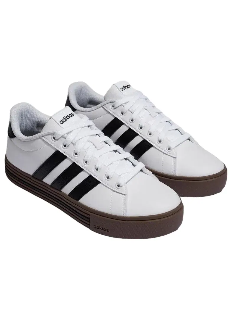 Мужские кроссовки с кожаным верхом Daily 4.0 Adidas — изображение 2 из 5, белый