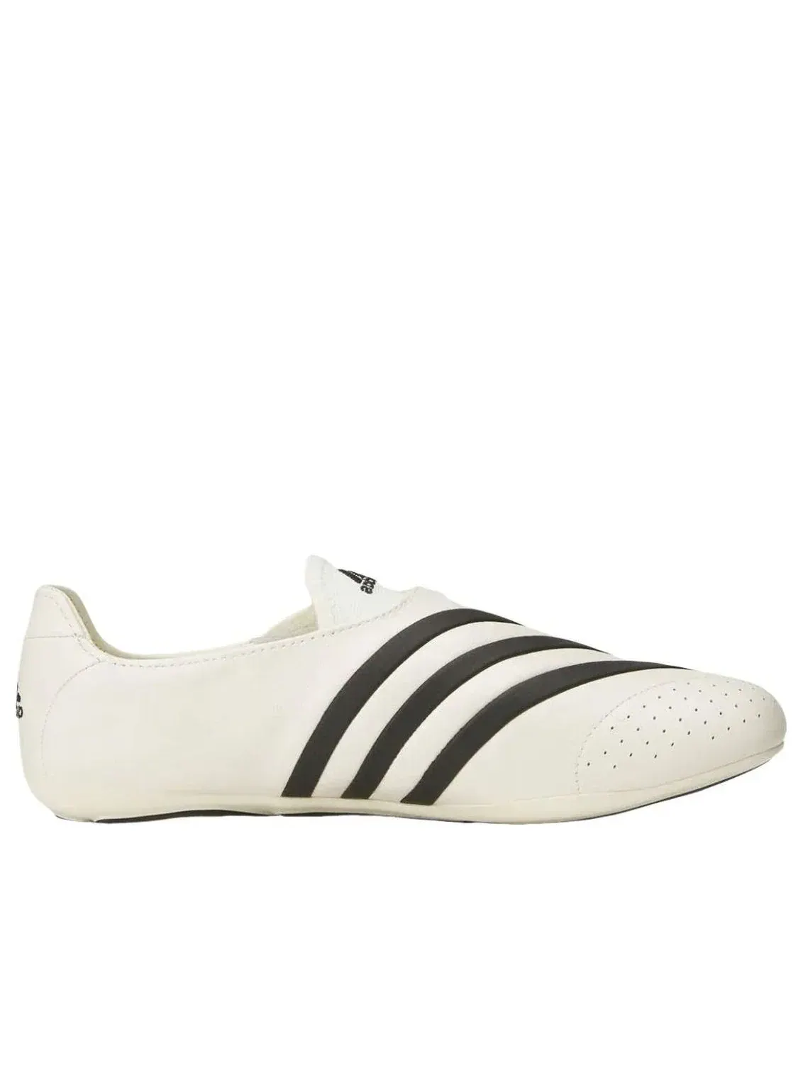 Кроссовки Adidas x Pharrell Williams Vario Flat Earther 'Cloud White Core Black' — изображение 2 из 6, белый