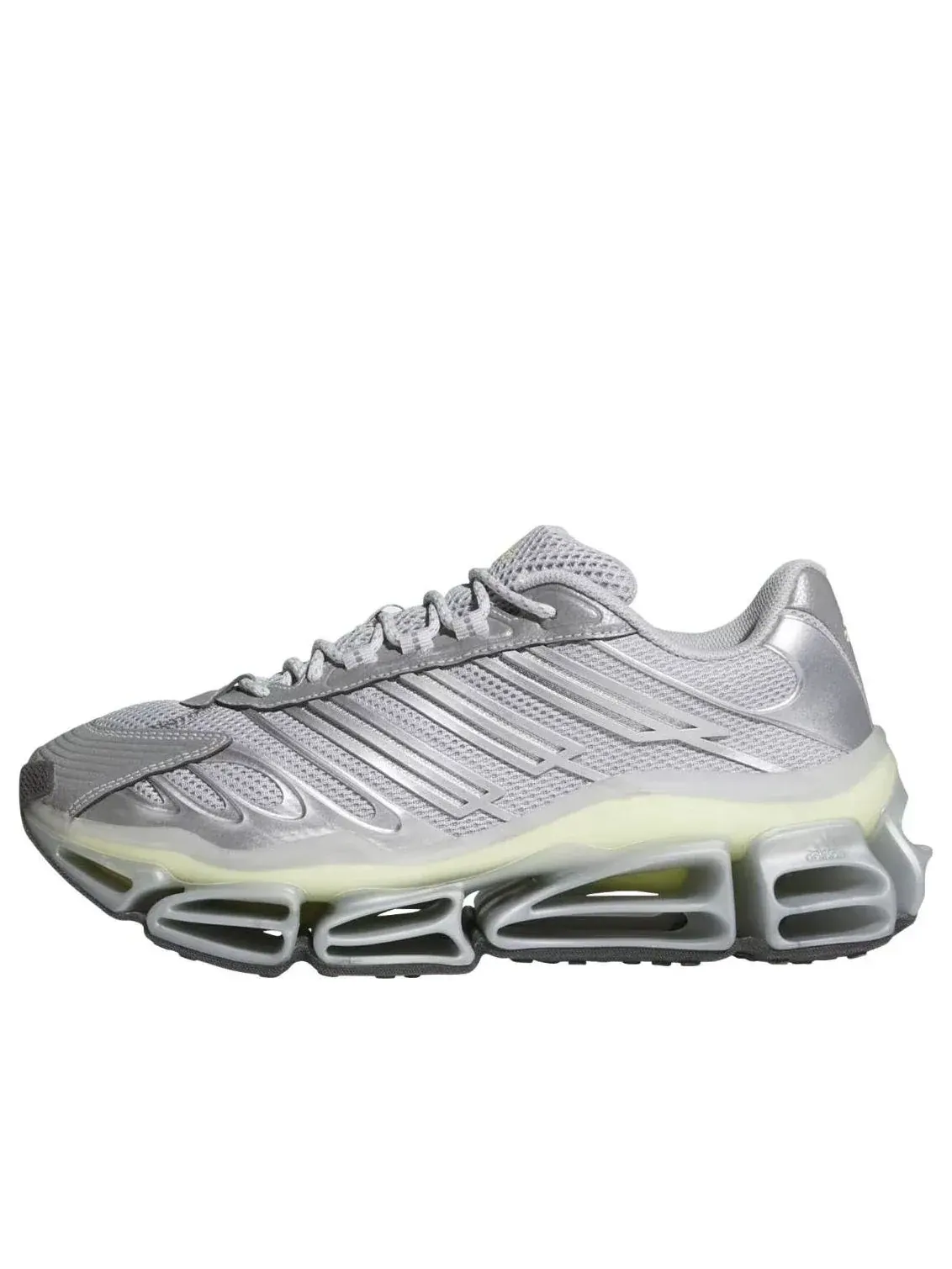 Кроссовки Adidas Megaride AG 'Silver Metallic' — изображение 1 из 5, серебряный