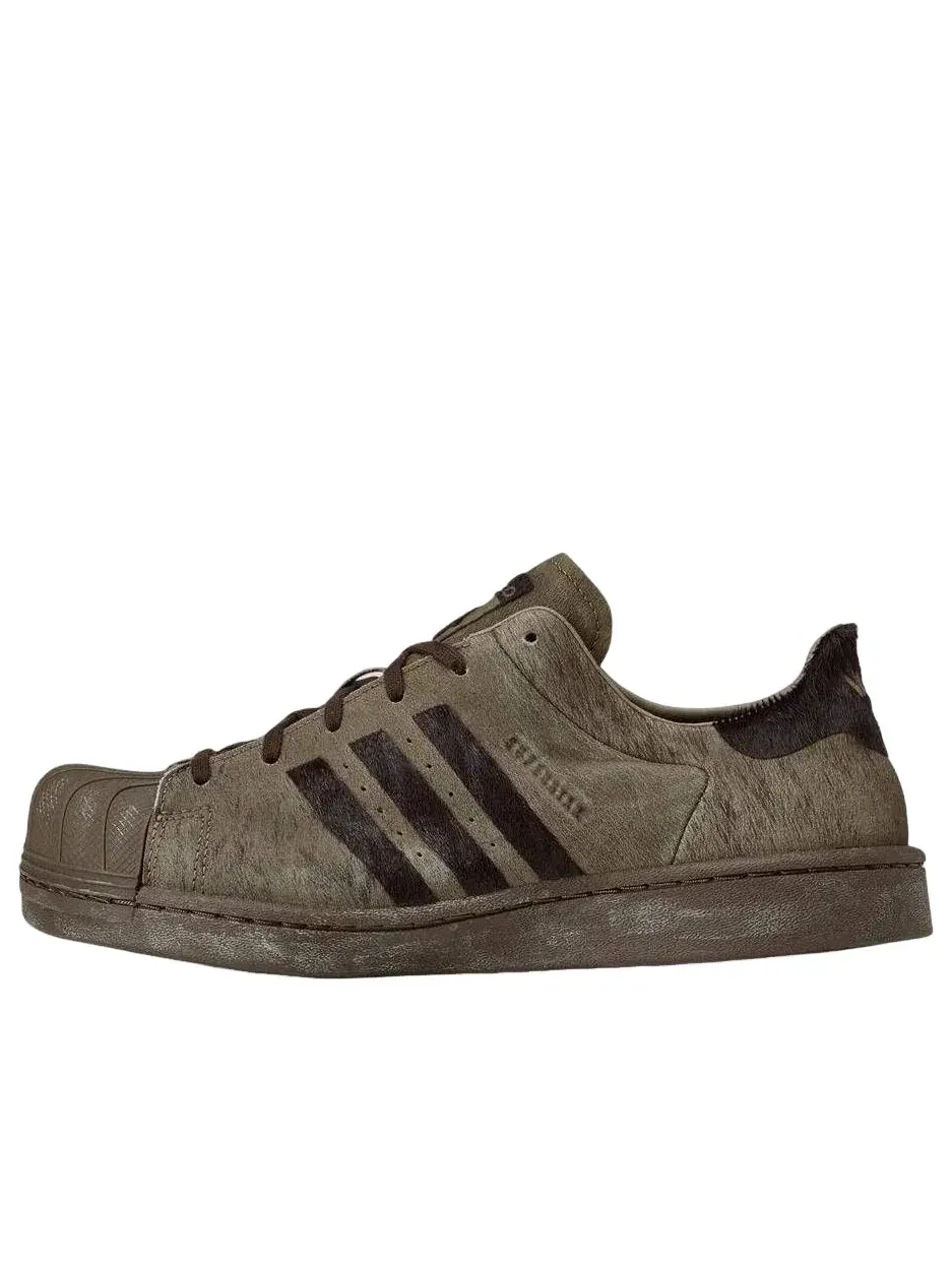 Кроссовки Adidas SST by AVAVAV 'Dark Brown Dark Brown Supplier Colour' KK2724 — изображение 1 из 6, коричневый