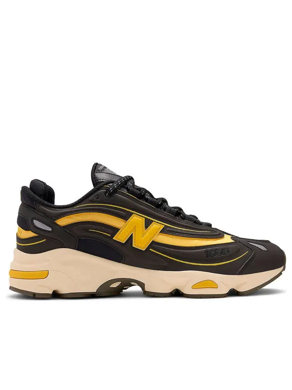 Кроссовки x bricks & wood 1000 New Balance — изображение 2 из 4, черный