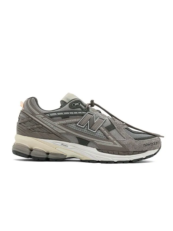 Кроссовки x invincible x n.hoolywood 1906u New Balance — изображение 1 из 3, серый