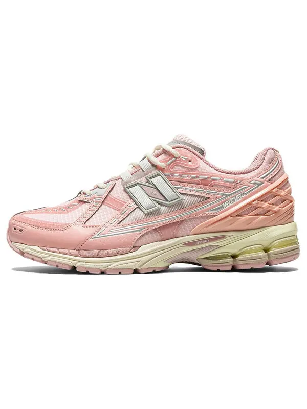 Кроссовки nb 1906r "китайский новый год" New Balance — изображение 2 из 4, розовый/серебристый