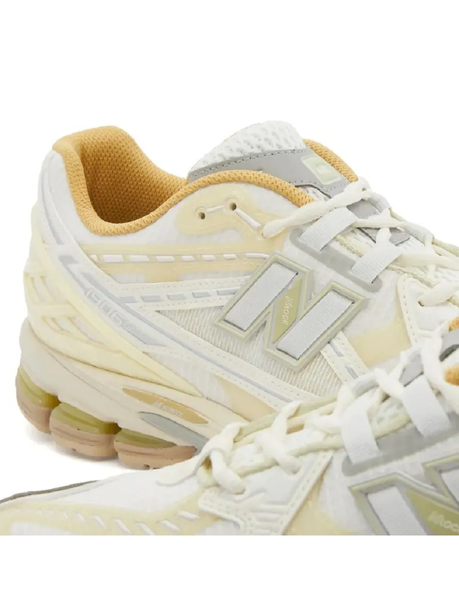 Кроссовки New Balance M1906nly — изображение 2 из 5, бежевый
