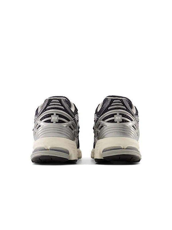 Кроссовки 1906р New Balance — изображение 4 из 4, черный/серебристый