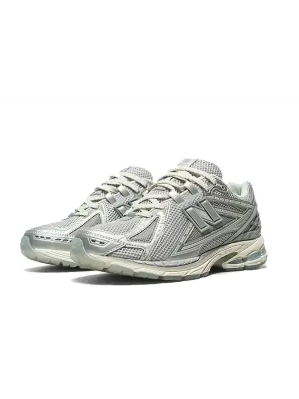 Кроссовки x up there 1906r New Balance — изображение 2 из 4, серый/серебристый