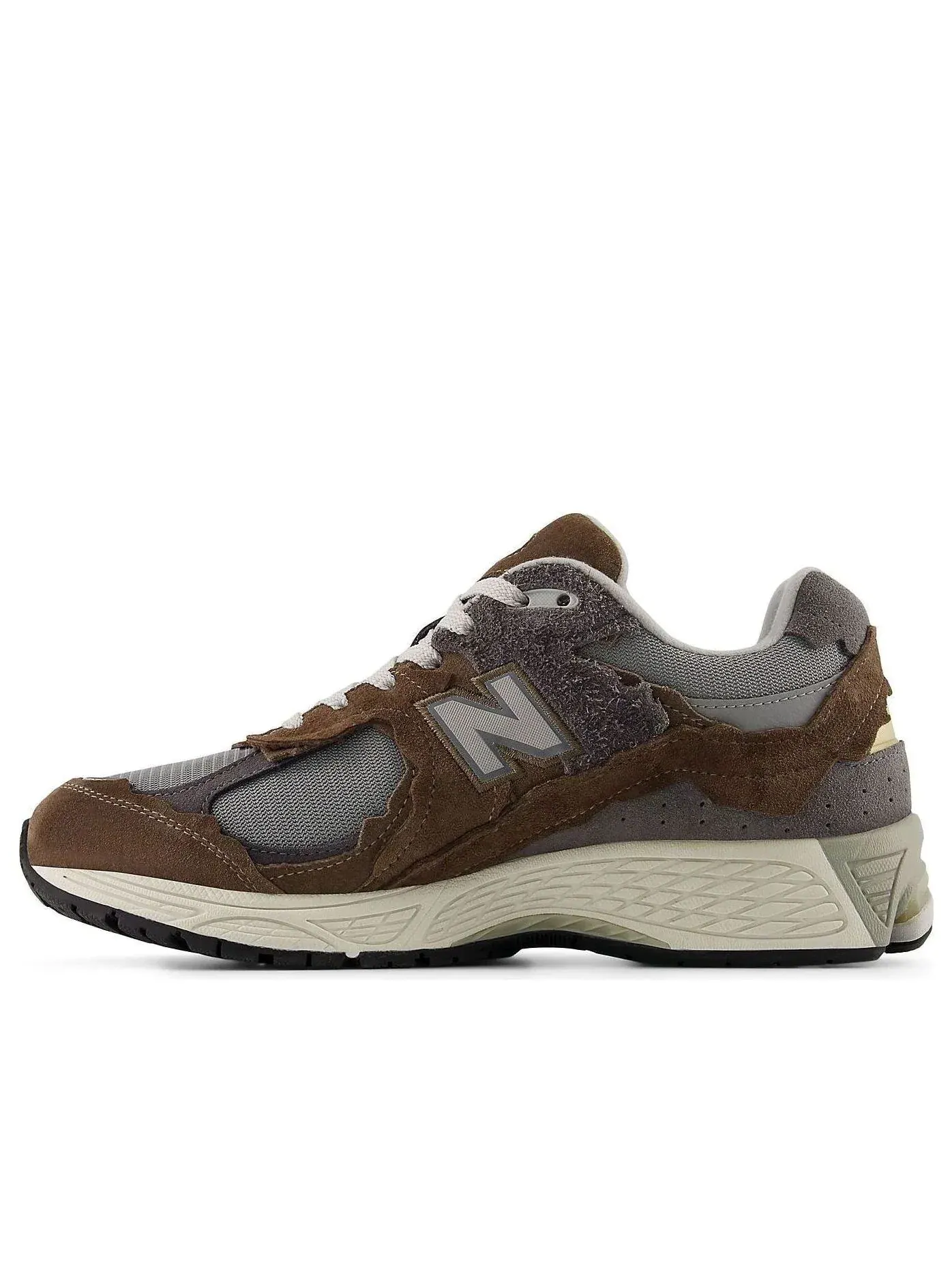 Мужские кроссовки с текстильным верхом New Balance 2002 — изображение 1 из 5, коричневый