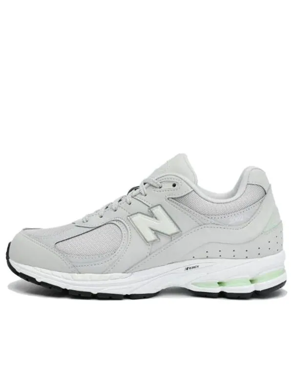 Кроссовки 2002р New Balance — изображение 1 из 3, светлый серый/зеленый