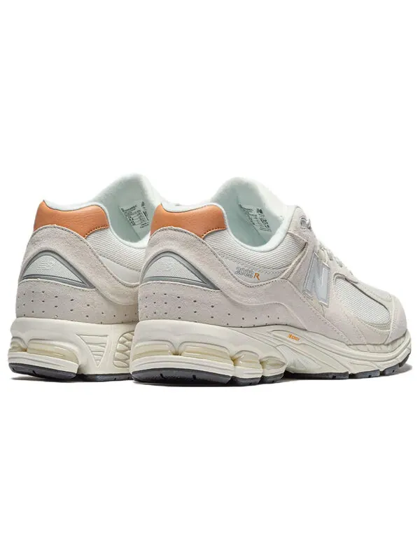 Кроссовки New Balance 2002R 'Reflection Sepia' — изображение 4 из 4, бежевый