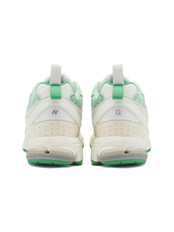 Кеды ganni x 2002r New Balance — изображение 4 из 4, светлый кремовый/зеленый