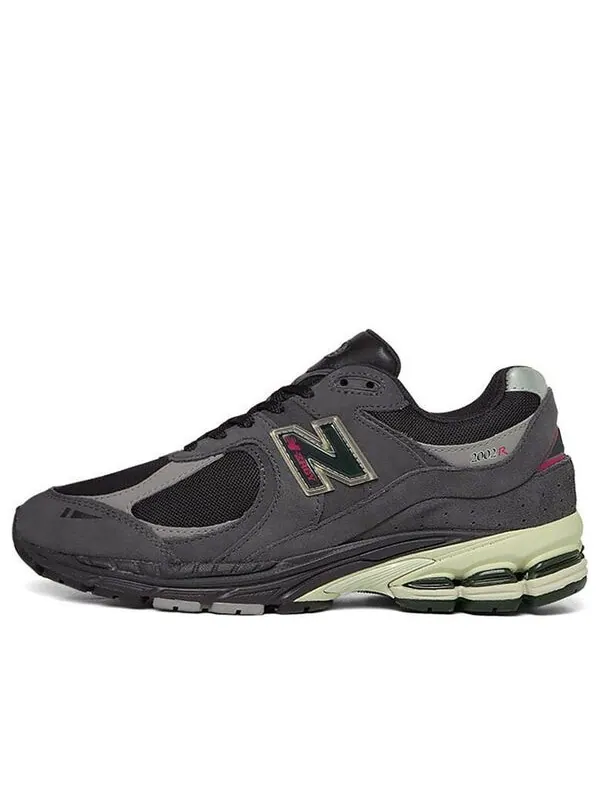 Кроссовки 2002р New Balance — изображение 1 из 4, серый/черный