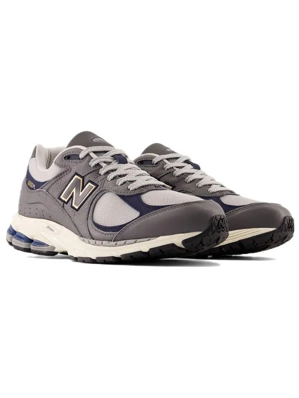 Кроссовки 2002р New Balance — изображение 3 из 4, серый/белый