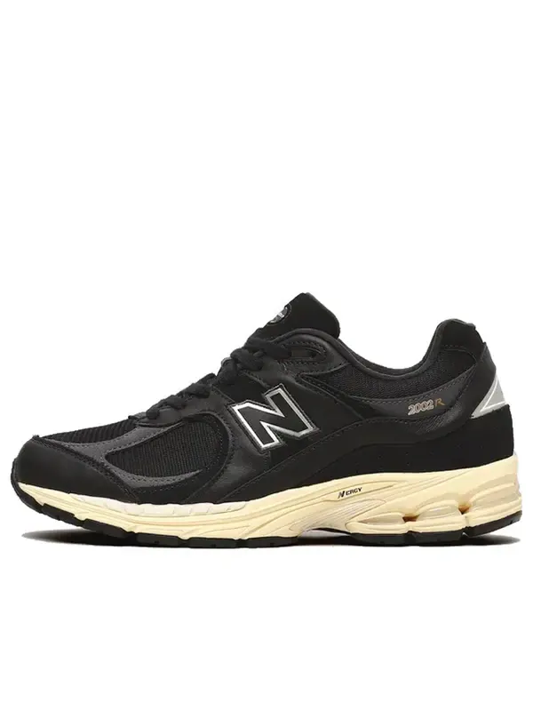 Кроссовки 2002р New Balance — изображение 1 из 4, черный/бежевый
