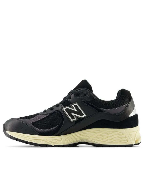 Кроссовки 2002р New Balance — изображение 2 из 4, черный/бежевый