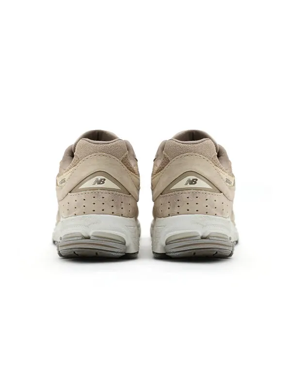 Кроссовки 2002r New Balance — изображение 4 из 4, желтый