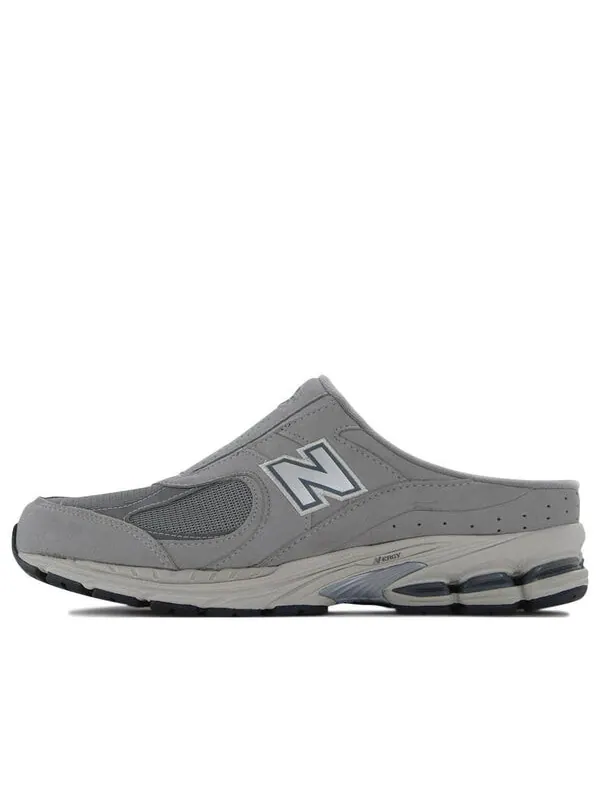 Кроссовки 2002r мулы New Balance — изображение 1 из 4, серый/белый