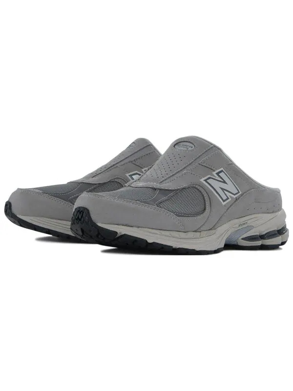 Кроссовки 2002r мулы New Balance — изображение 3 из 4, серый/белый
