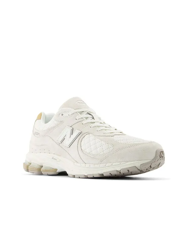 Кроссовки 2002r 'quilted white' New Balance — изображение 3 из 4, белый//бежевый