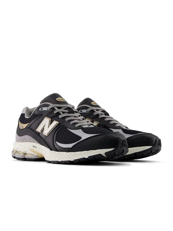 Кроссовки 2002р New Balance — изображение 3 из 4, белый/черный/золотистый