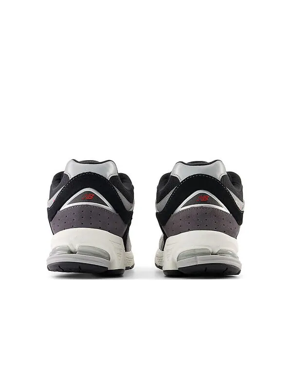 Кроссовки 2002р New Balance — изображение 4 из 4, серый/черный