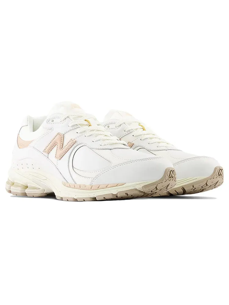 Кроссовки New Balance 2002R 'Vachetta Leather' — изображение 2 из 5, белый
