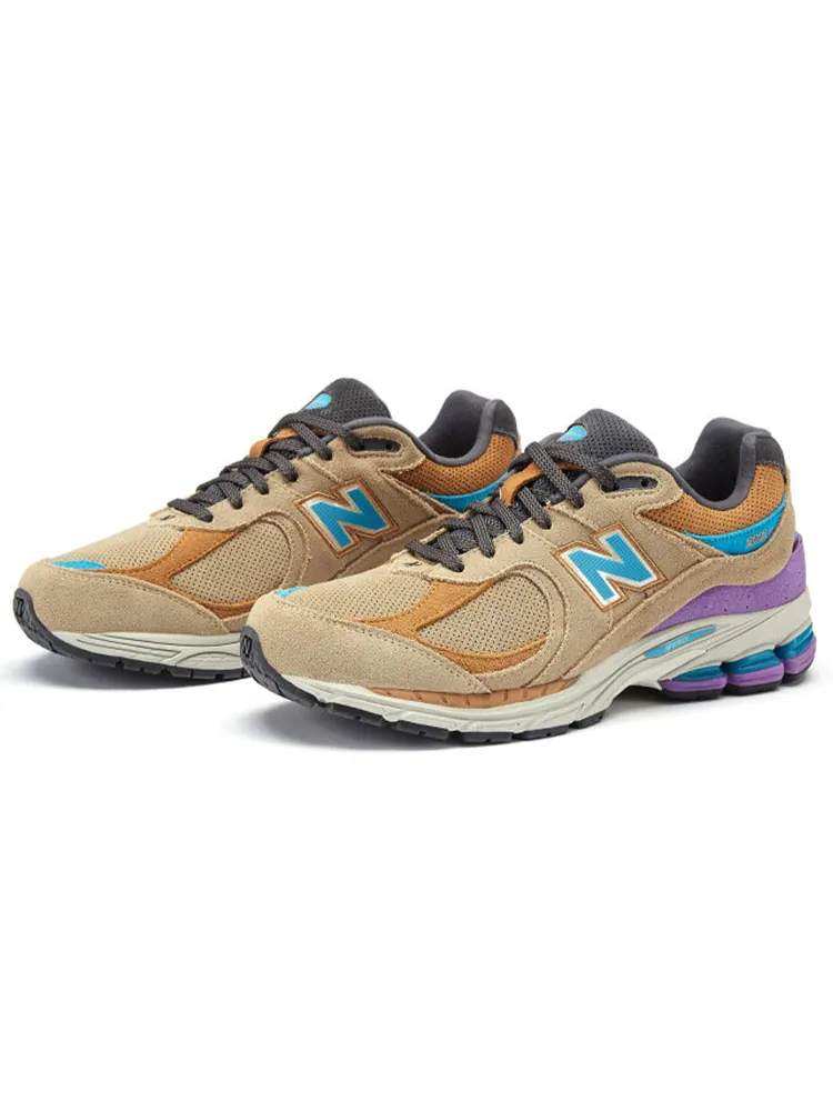 Кроссовки New Balance 2002R x J.Crew 'Incense' — изображение 2 из 5, бежевый