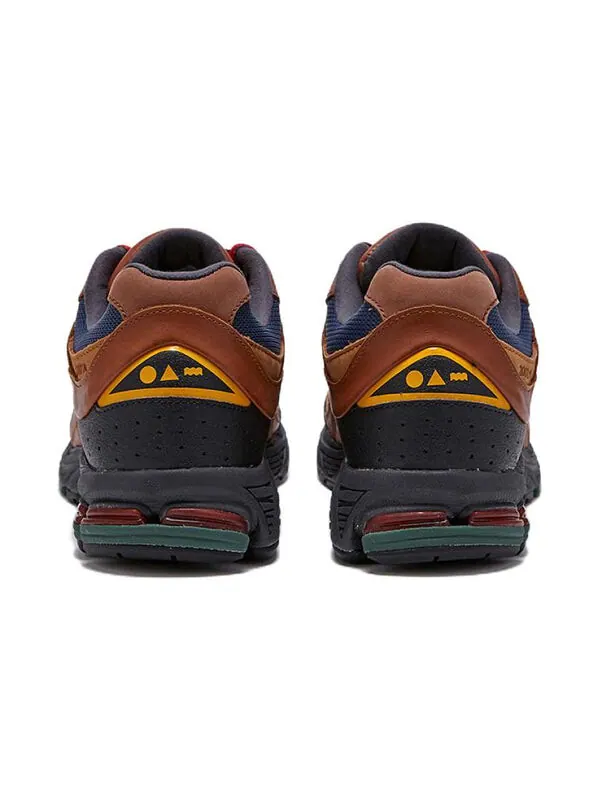 Кроссовки 2002р New Balance — изображение 4 из 4, коричневый