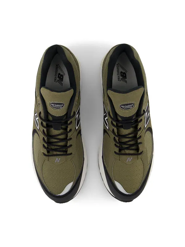 Кроссовки 2002r gore-tex 'olive black' New Balance — изображение 3 из 4, оливковый зеленый/черный