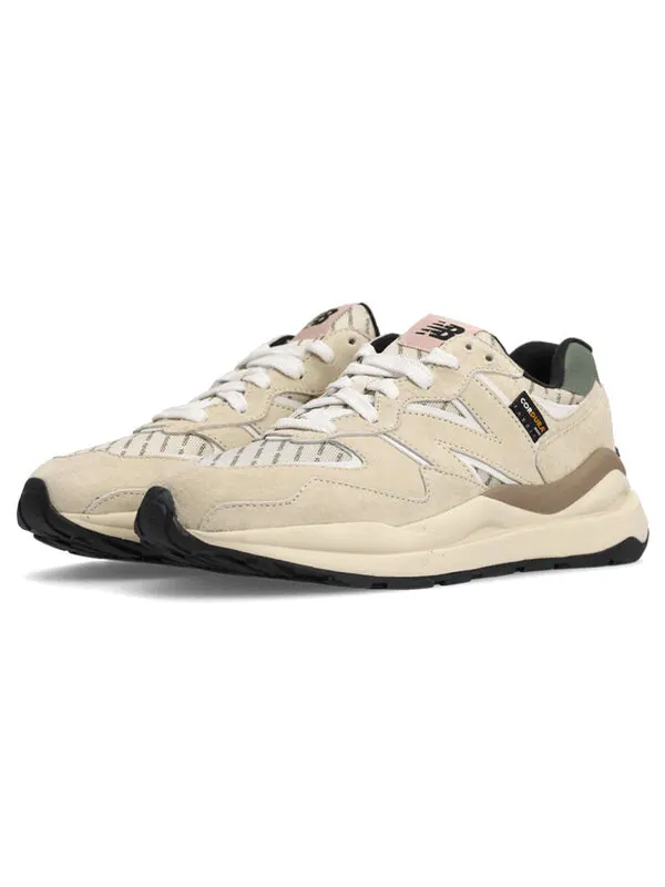 Кроссовки 57 40 New Balance — изображение 3 из 4, светлый серый