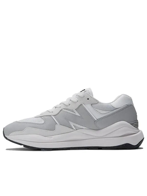 Кроссовки 57 40 New Balance — изображение 1 из 4, серо-белый