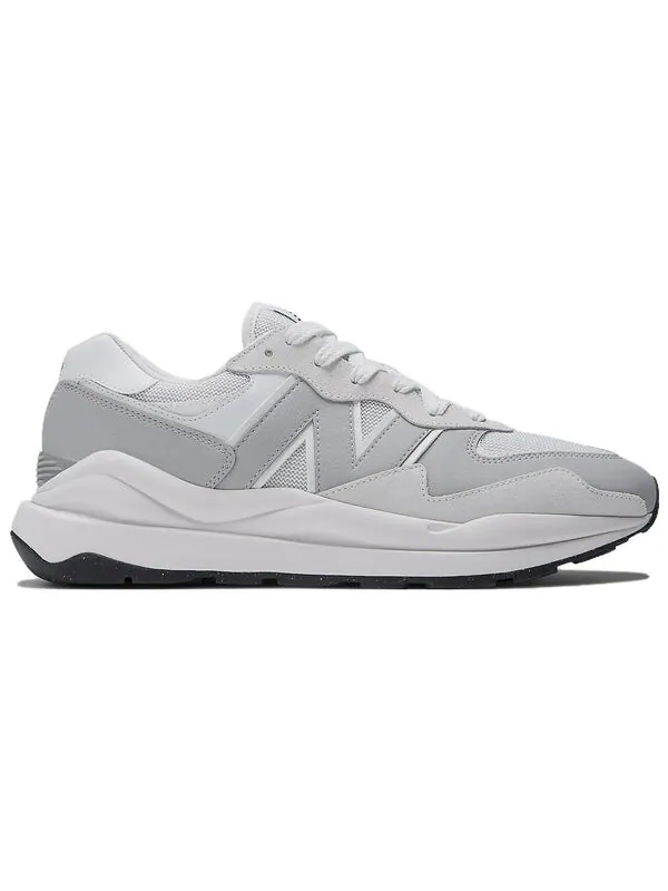Кроссовки 57 40 New Balance — изображение 2 из 4, серо-белый