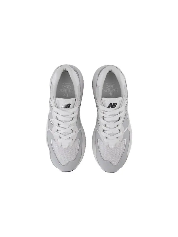 Кроссовки 57 40 New Balance — изображение 4 из 4, серо-белый