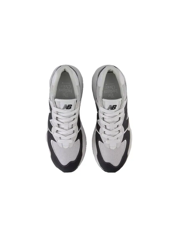 Кроссовки 57 40 New Balance — изображение 4 из 4, черный / белый