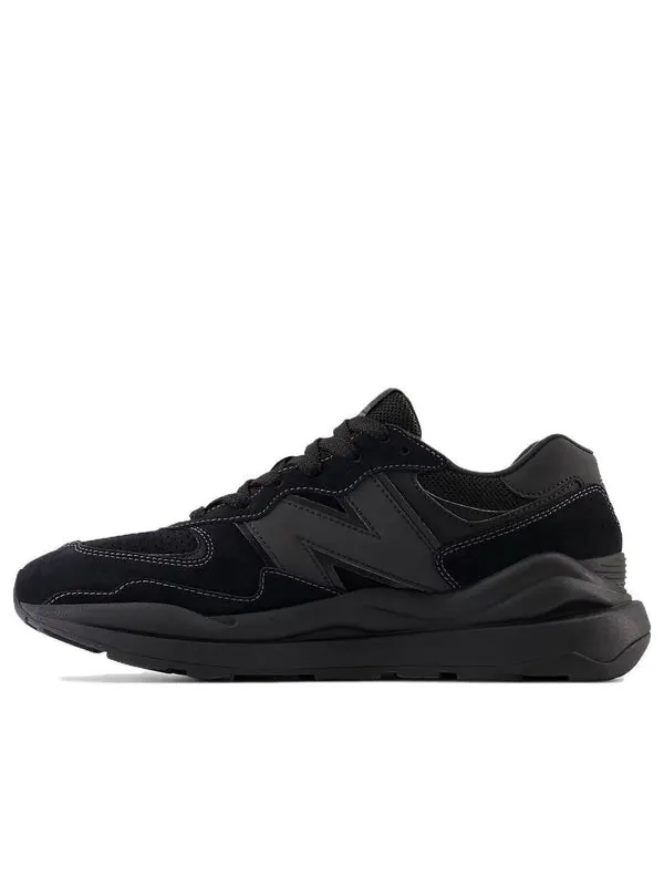 Кроссовки 57 40 обувь New Balance — изображение 1 из 4, черный