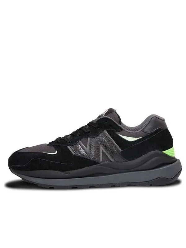 Кроссовки 57 40 New Balance — изображение 1 из 4, черный