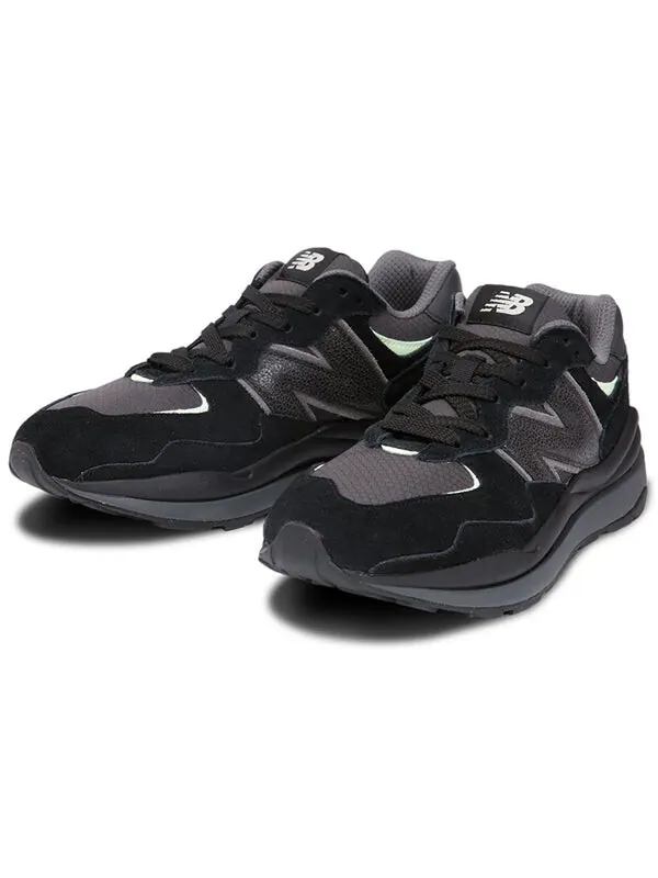 Кроссовки 57 40 New Balance — изображение 3 из 4, черный