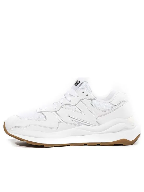 Кроссовки 57 40 New Balance — изображение 1 из 4, белый