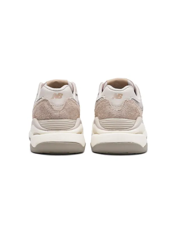 Кроссовки 57/40 'moonbeam mindful grey' New Balance — изображение 4 из 4, светлый серый