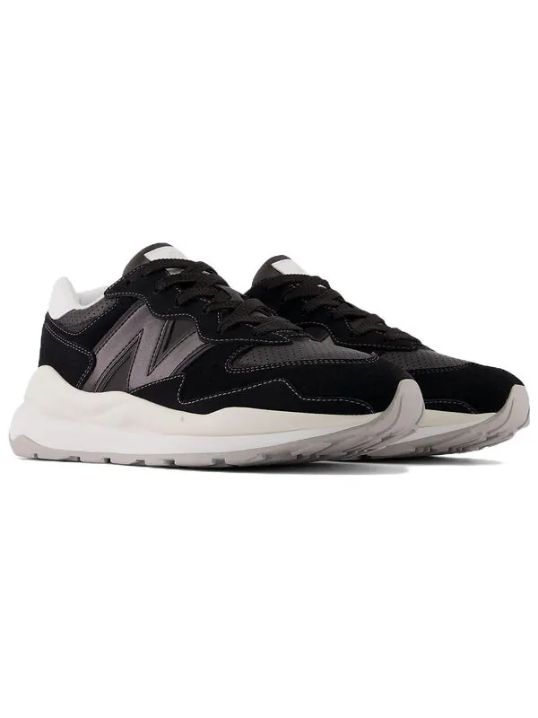 Кроссовки 57 40 New Balance — изображение 3 из 4, черный
