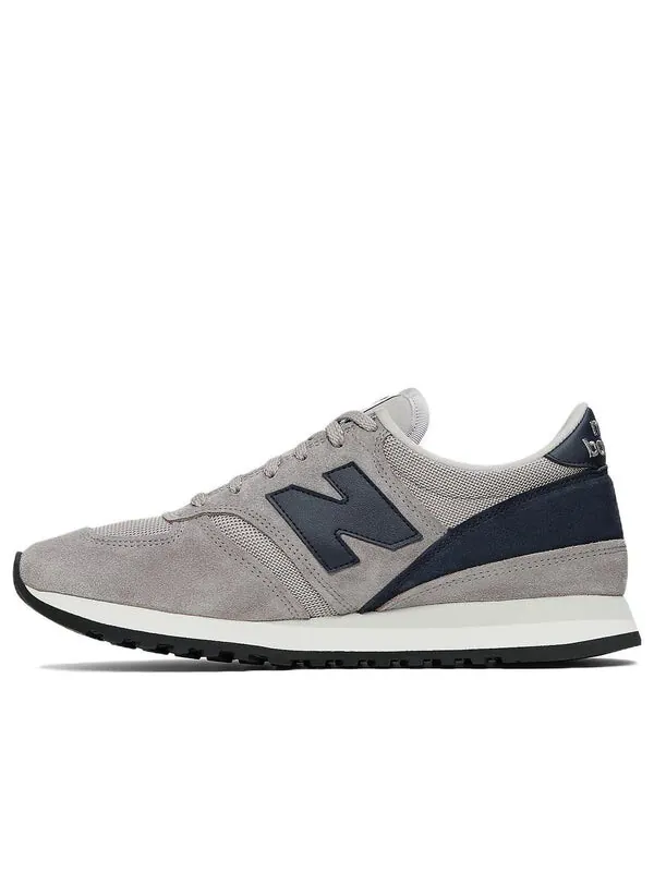 Кроссовки 730 New Balance — изображение 1 из 4, серый