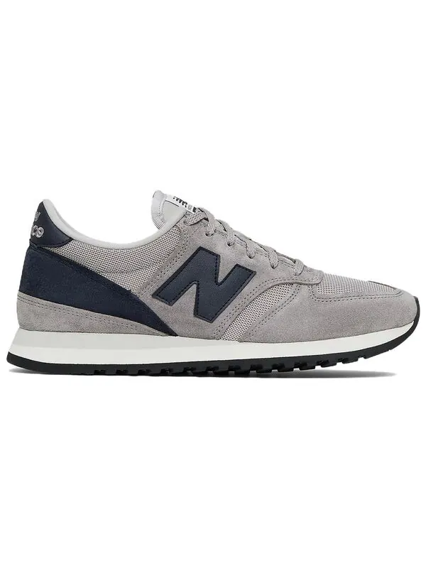 Кроссовки 730 New Balance — изображение 2 из 4, серый