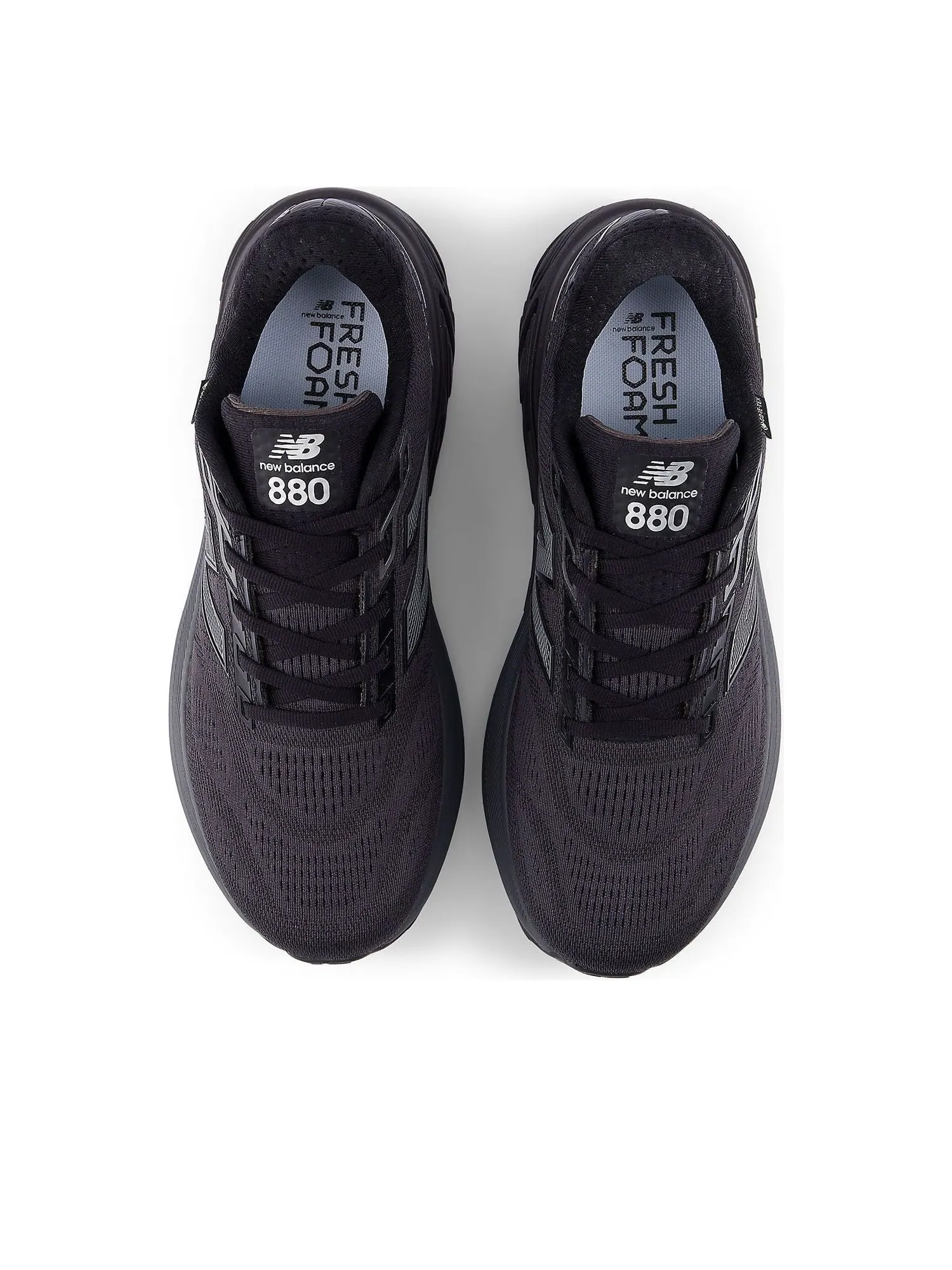 Кроссовки New Balance Fresh Foam X 880v15 GORE-TEX 'Black Silver Metallic' — изображение 3 из 6, черный