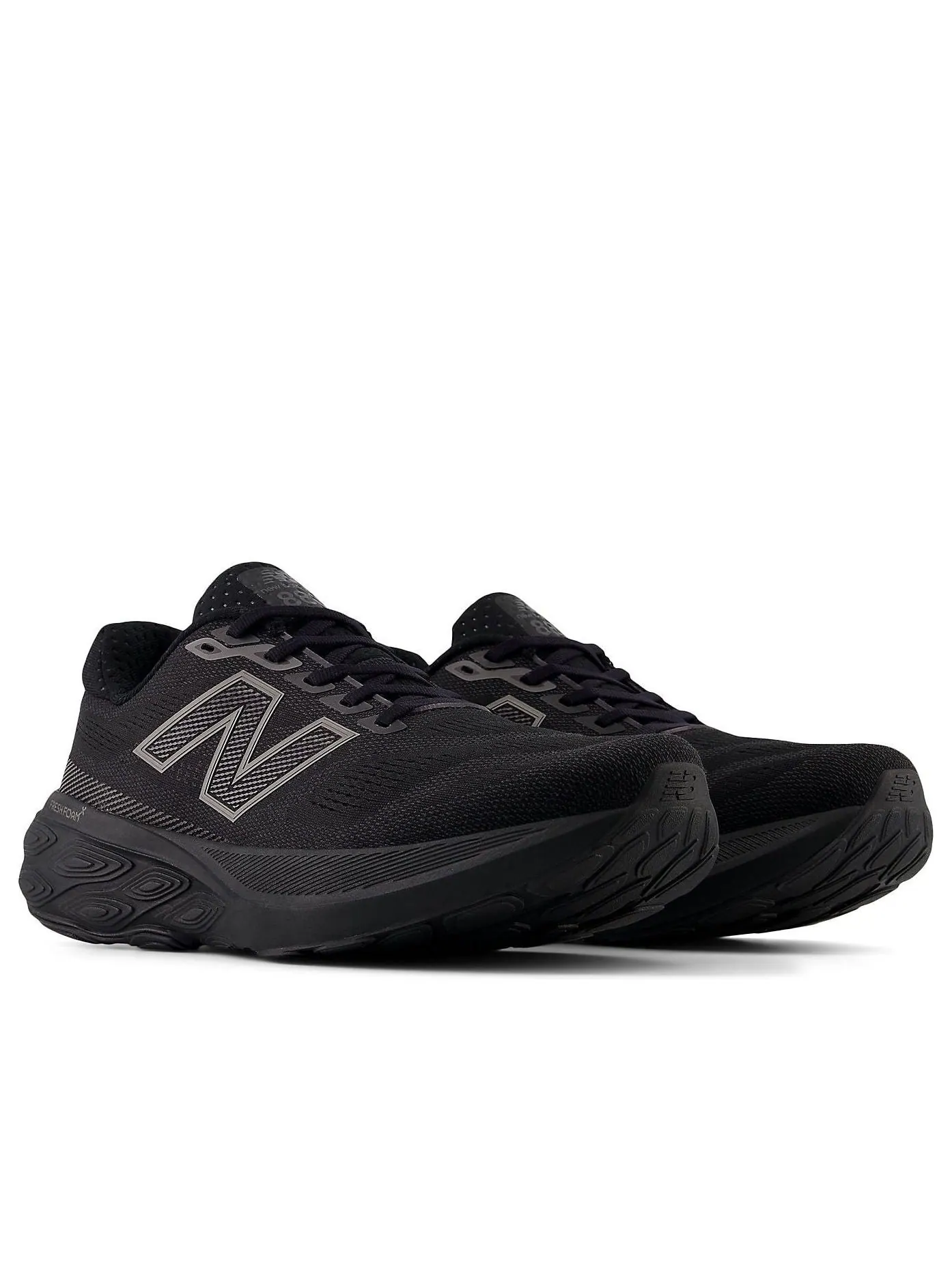Кроссовки New Balance Fresh Foam 880v15 'Black Black Metallic' — изображение 2 из 6, черный/черный металлик