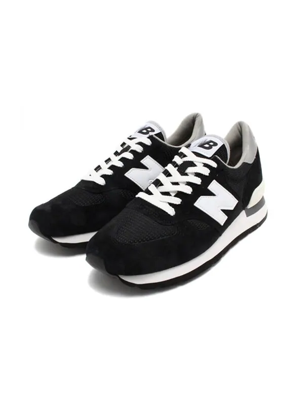 Кроссовки 990v1 New Balance — изображение 2 из 4, черный/белый