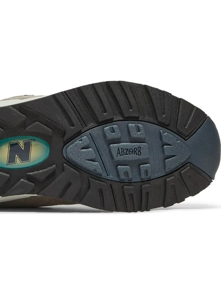 Кроссовки New Balance 990 — изображение 5 из 9, серый