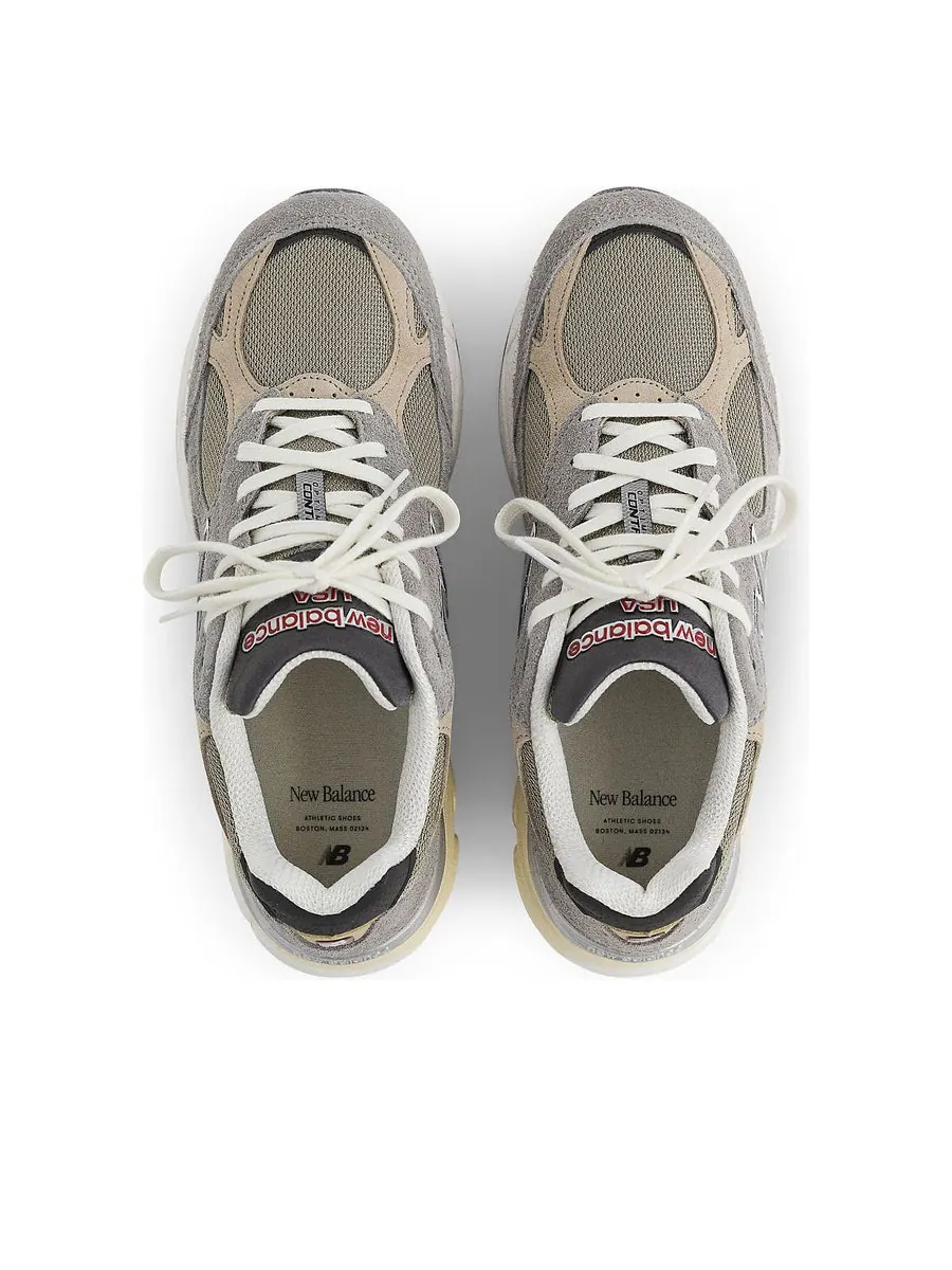 Кроссовки New Balance Teddy Santis x 990v3 Made In USA 'Marblehead' — изображение 3 из 5, серый
