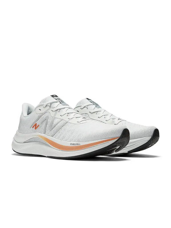 Кроссовки fuelcell propel v4 New Balance — изображение 3 из 4, серый//металлик